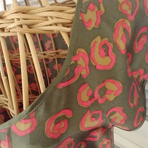 Cynthia Steffe 100% Silk Dress. New with tags NWT - Picture 15 of 15